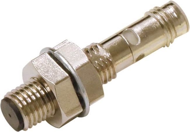 Omron E2E-X4B1D8-M5